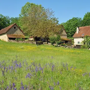 Vakantiehuis De Combarel, Corn